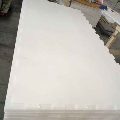 Pistas de hielo sintéticas autolubricantes UHMWPE