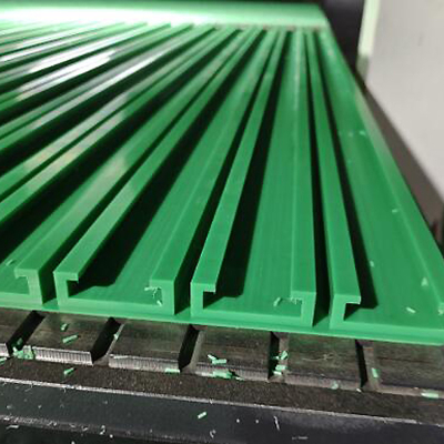 Guías de cadena de rodillos para transportador UHMWPE