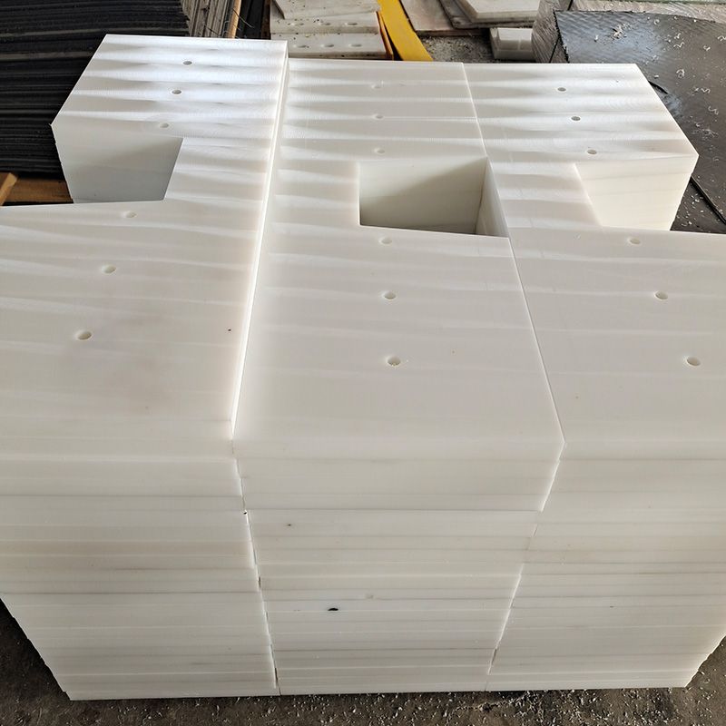 Piezas de maquinaria portuaria de UHMWPE Piezas de maquinaria portuaria de UHMWPE